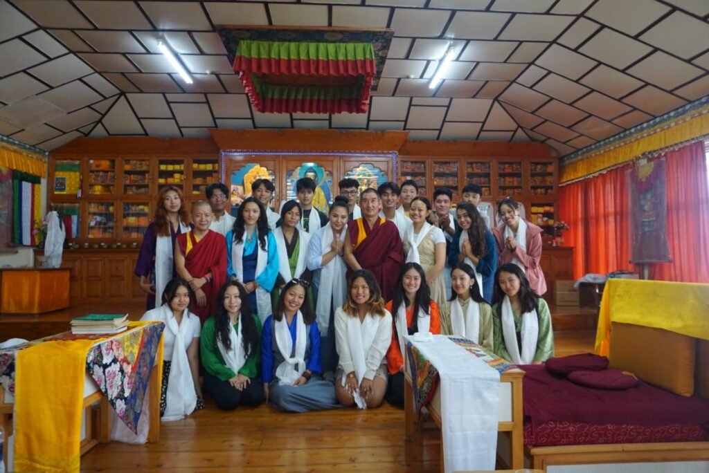 Group photos at IBD Geshe Samten Gyatso